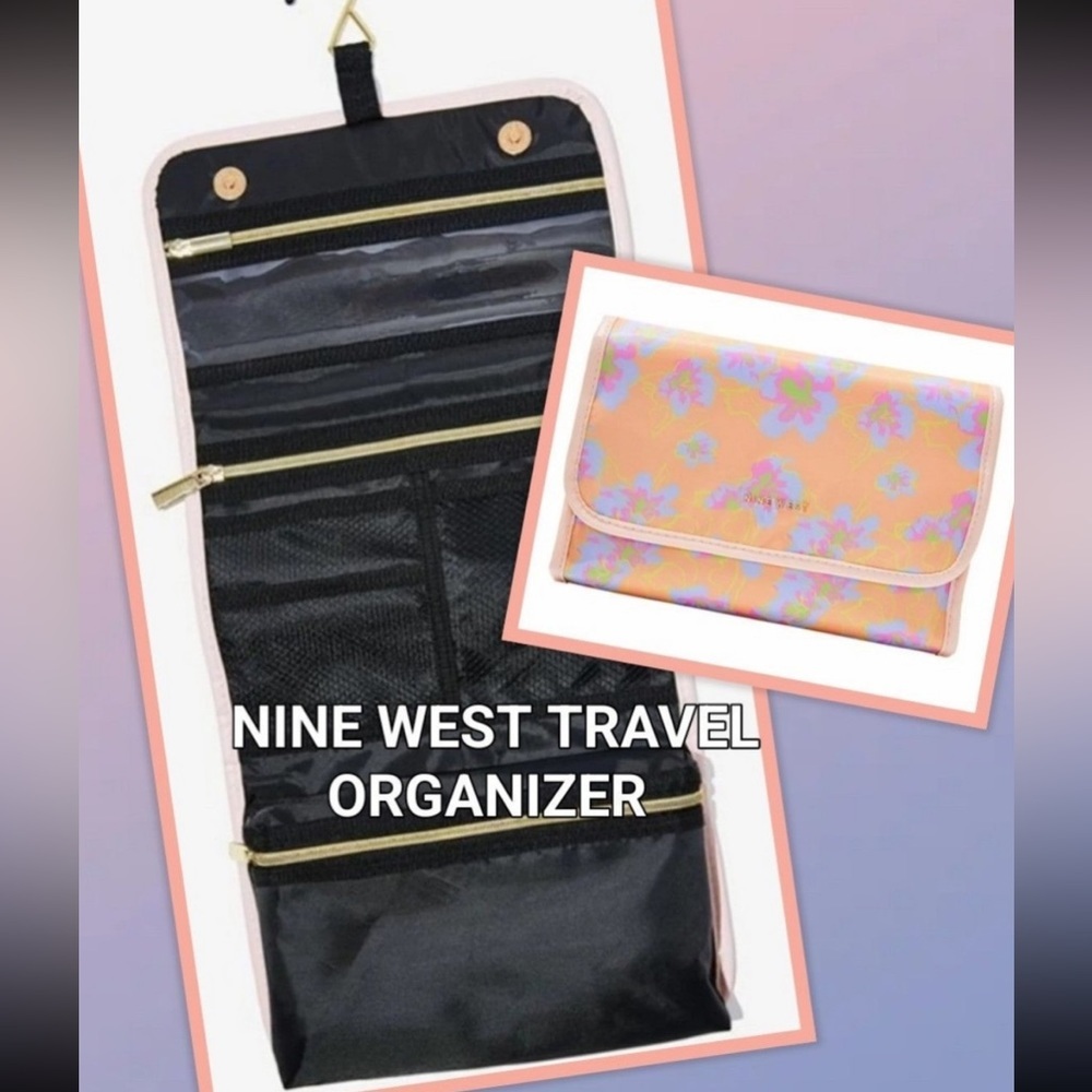 NINE WEST Hanging Travel Organizer